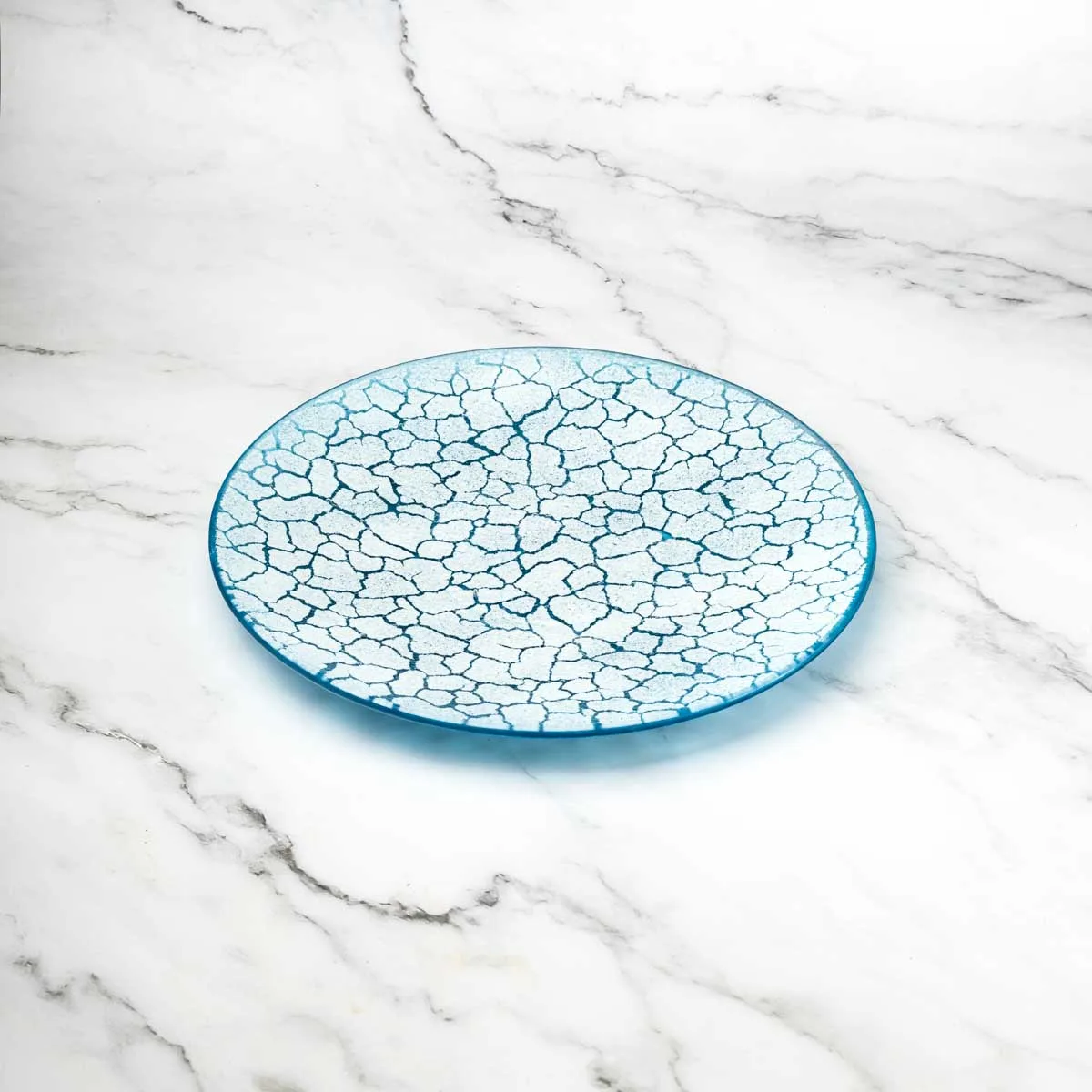 MGK_0630 Round Shallow Coupe Plate – Aqua Blue with White Crackle Pattern - Image 1